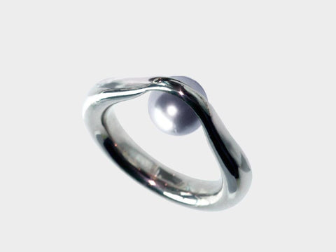 HUKU Silver Ring - Silver Pearl