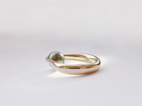 HUKU Gold Ring with Tahiti pearl - Price indicates HKD